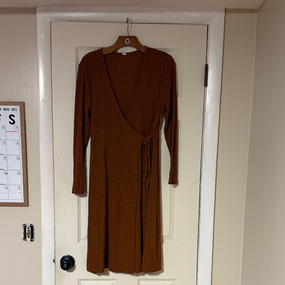 Old Navy Long Sleeve Brown Dress